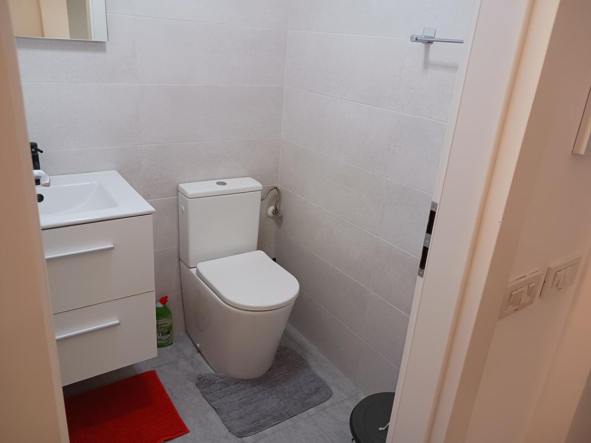 Myky Mouse Nu Primesc Santieristi Si Petrecareti Apartamento Bucareste Exterior foto